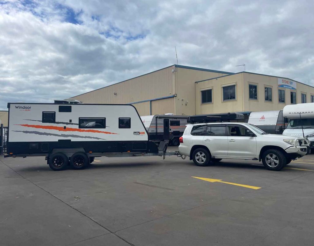 Interstate Darwin to Brisbane Carawan Towing