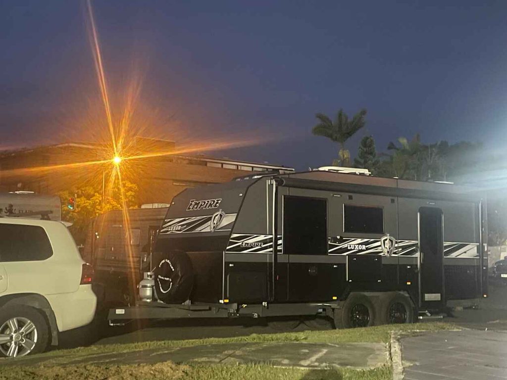 local-caravan-towing